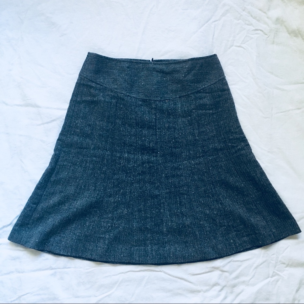 Banana Republic Flirty Flare Gray Skirt